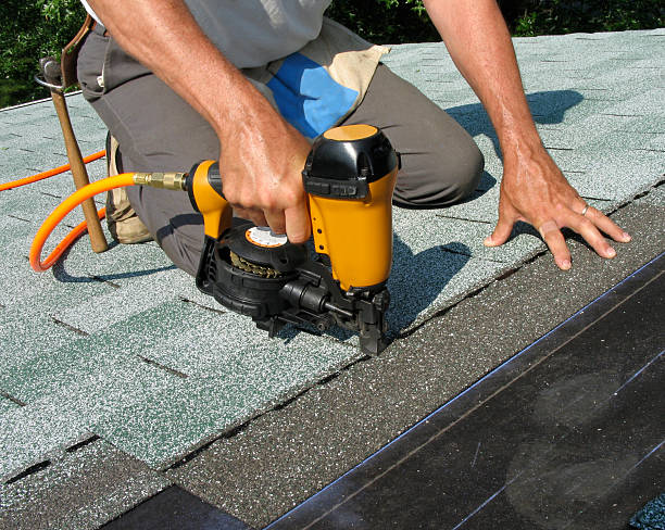 Best Roof Repair Specialists  in Wyndham, VA
